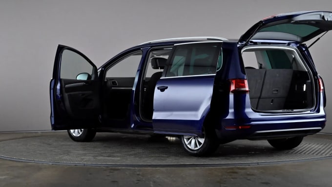 2022 Volkswagen Sharan