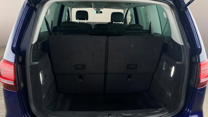 2022 Volkswagen Sharan