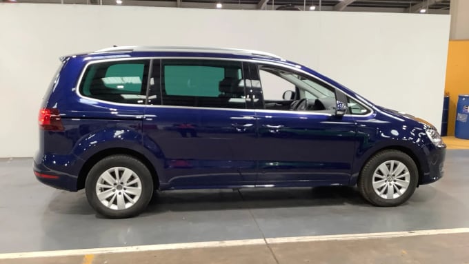 2022 Volkswagen Sharan