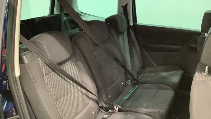2022 Volkswagen Sharan