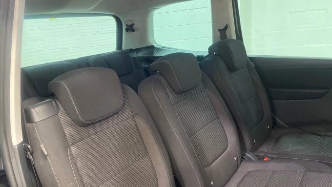 2021 Volkswagen Sharan