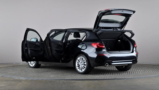 2024 BMW 1 Series