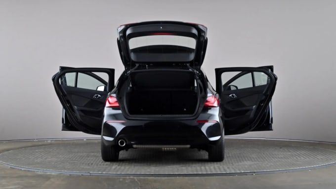 2024 BMW 1 Series