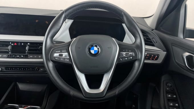 2024 BMW 1 Series