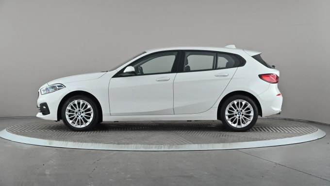 2024 BMW 1 Series