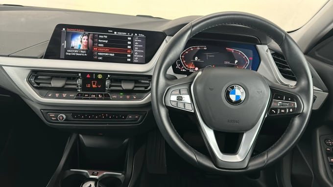 2024 BMW 1 Series