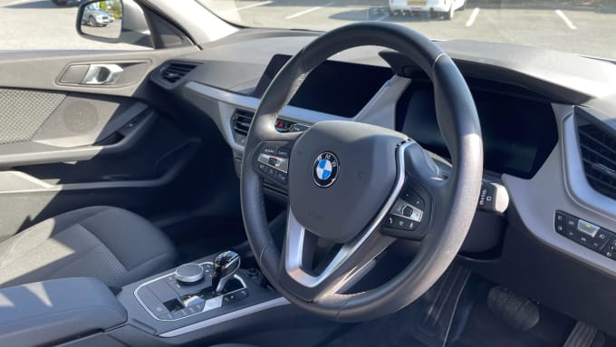 2024 BMW 1 Series