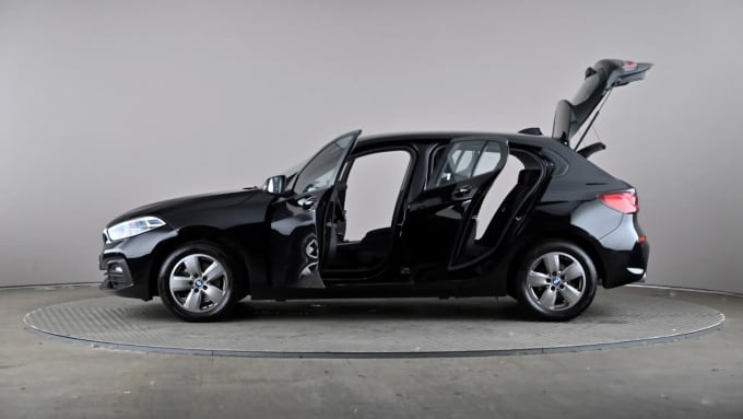 2024 BMW 1 Series