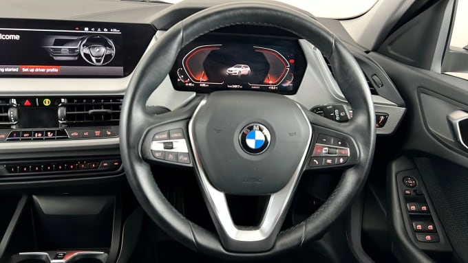 2024 BMW 1 Series