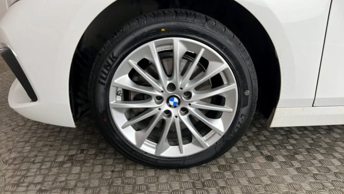 2024 BMW 1 Series