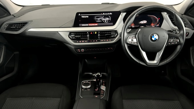 2024 BMW 1 Series