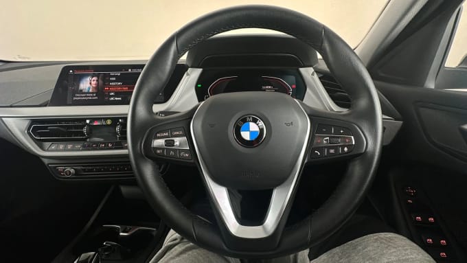 2024 BMW 1 Series