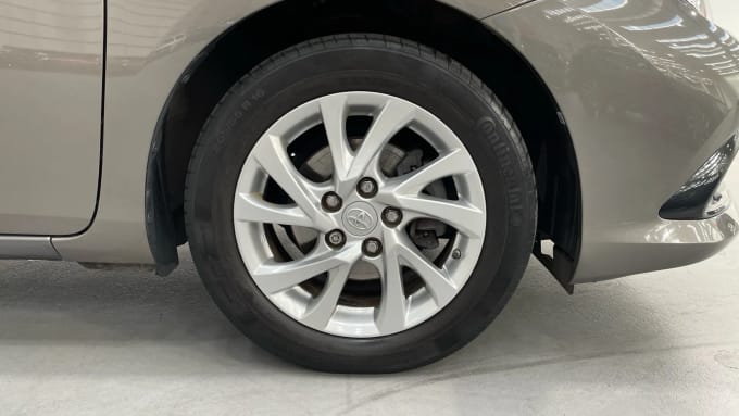 2018 Toyota Auris