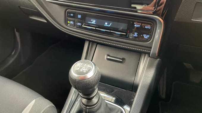 2018 Toyota Auris