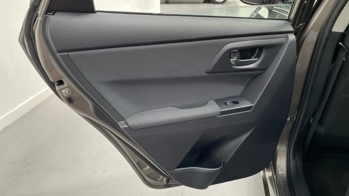 2018 Toyota Auris