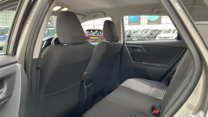 2018 Toyota Auris
