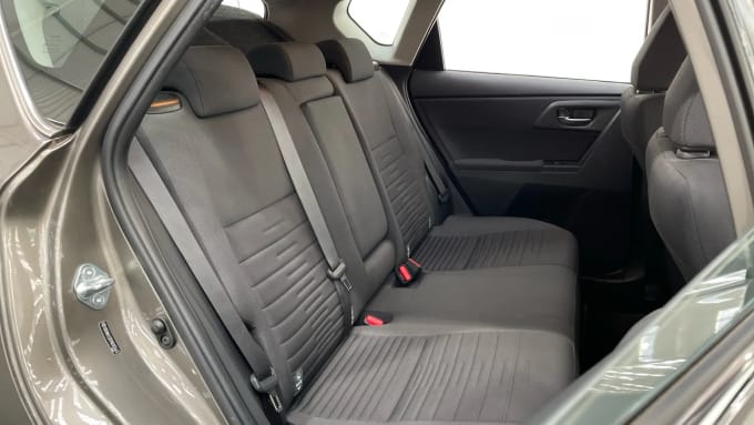 2018 Toyota Auris