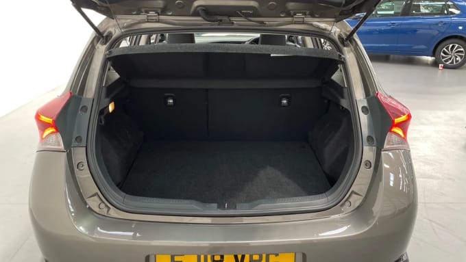 2018 Toyota Auris