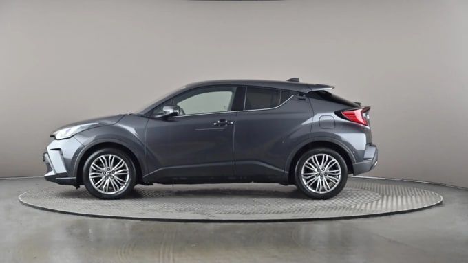 2022 Toyota C-hr