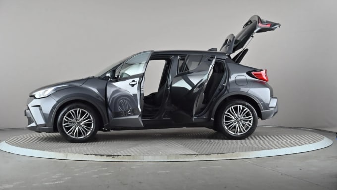 2022 Toyota C-hr