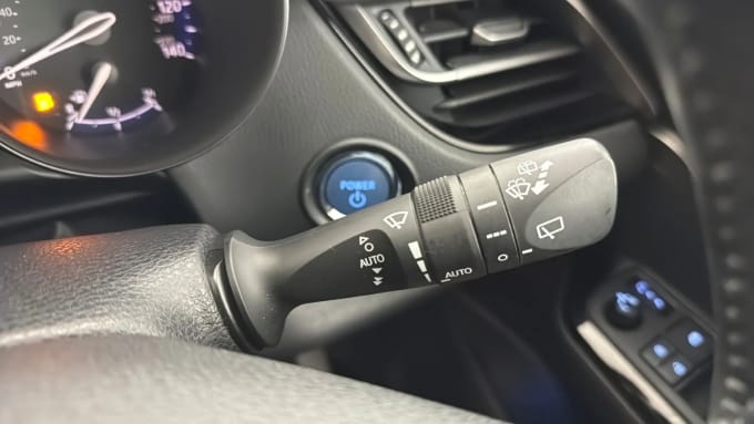 2021 Toyota C-hr