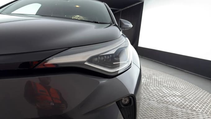 2021 Toyota C-hr