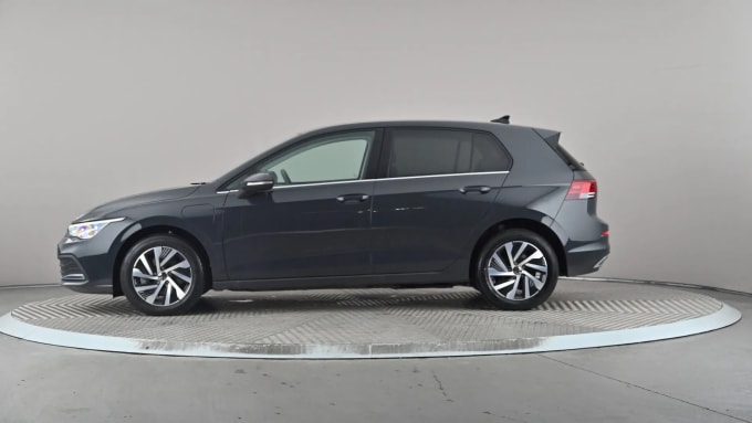 2022 Volkswagen Golf