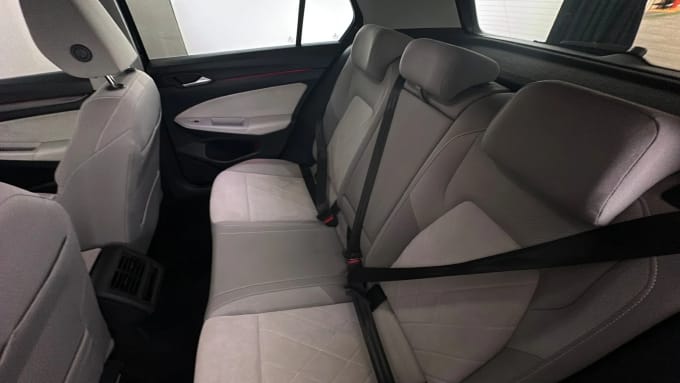 2022 Volkswagen Golf
