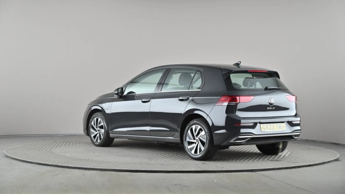 2023 Volkswagen Golf