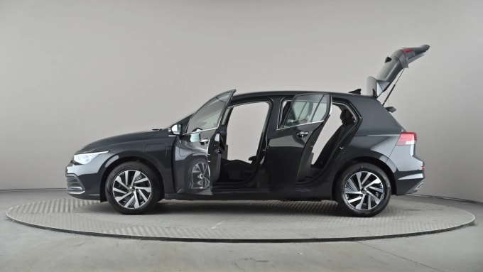 2023 Volkswagen Golf