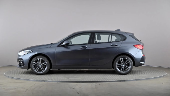 2021 BMW 1 Series
