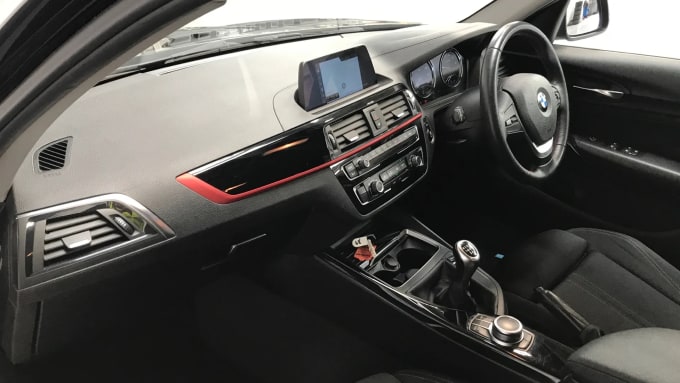 2018 BMW 1 Series