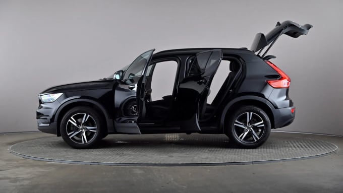 2021 Volvo Xc40