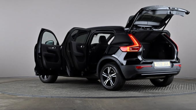 2021 Volvo Xc40