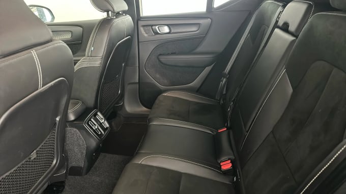 2021 Volvo Xc40