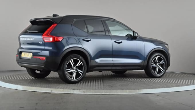 2022 Volvo Xc40