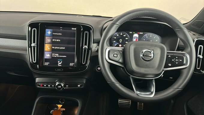 2022 Volvo Xc40