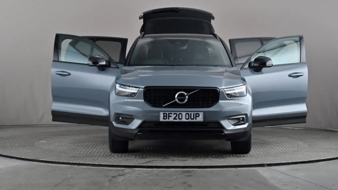 2020 Volvo Xc40