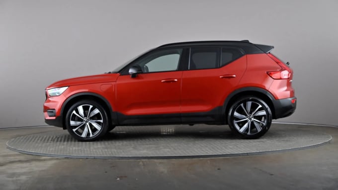 2022 Volvo Xc40