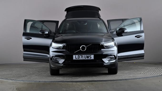 2021 Volvo Xc40