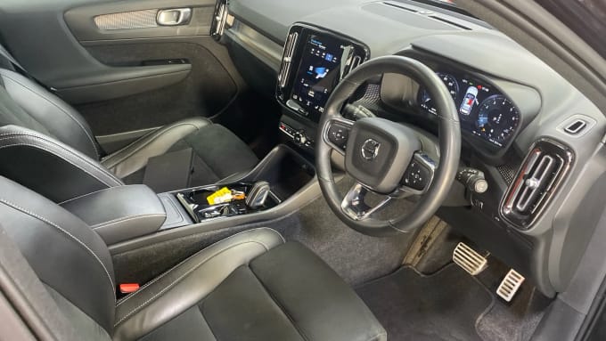 2021 Volvo Xc40