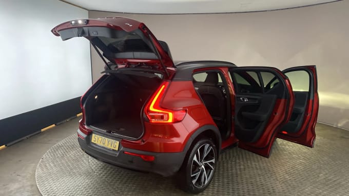 2020 Volvo Xc40