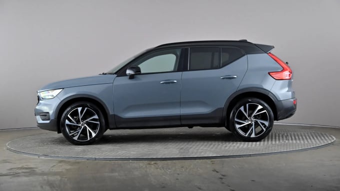 2020 Volvo Xc40