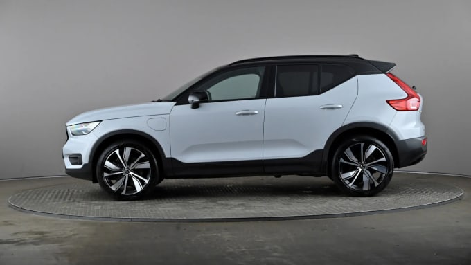 2021 Volvo Xc40