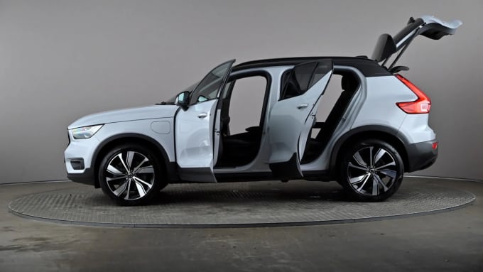 2021 Volvo Xc40