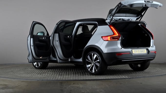 2021 Volvo Xc40