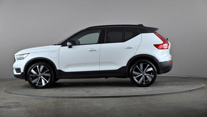 2021 Volvo Xc40