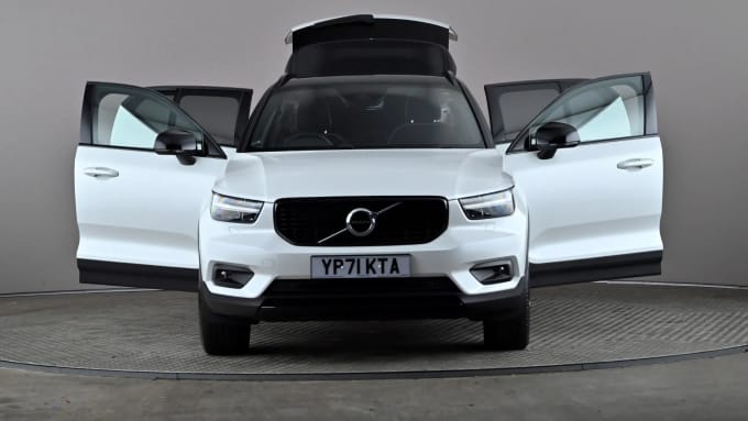 2021 Volvo Xc40