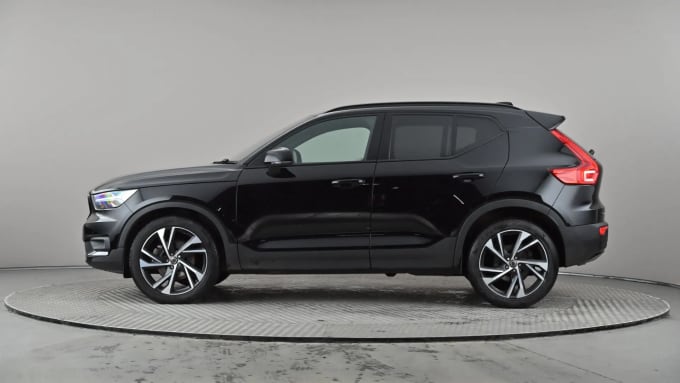 2020 Volvo Xc40