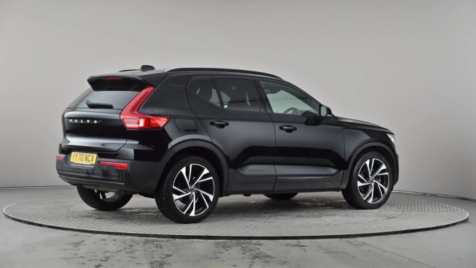 2020 Volvo Xc40